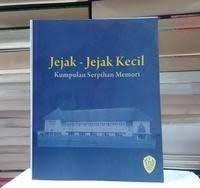 Image of Jejak - Jejak Kecil Kumpulan Serpihan Memori